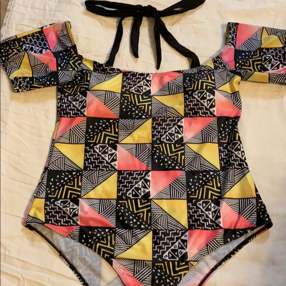 Swimming suit